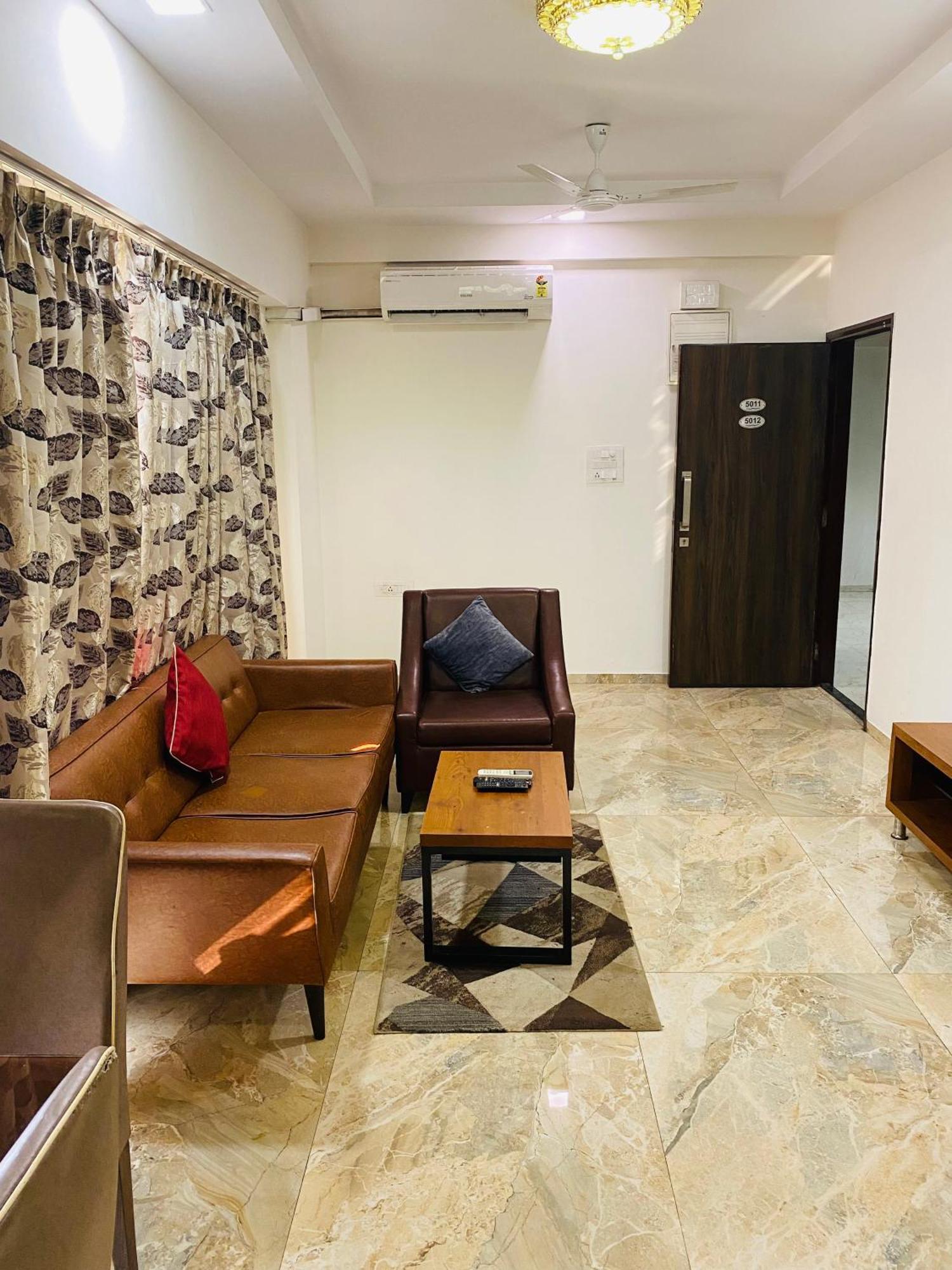 Mumbai House Luxury Apartments Santacruz East, Bombay Exterior foto
